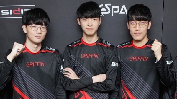 呈现精彩瞬 呈现精彩瞬